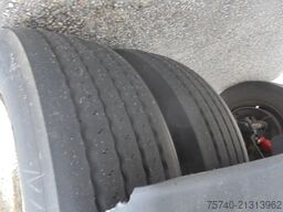 Vogelzang V0-STG 1 Axle + Dhollandia Lift + Carrier Vecto...