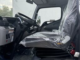 Fuso Canter 9C18 Abrollkipper - 63.990 Euro