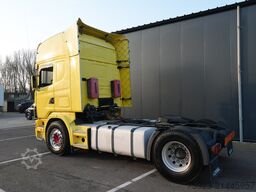 Scania 124 L 420 tractor unit