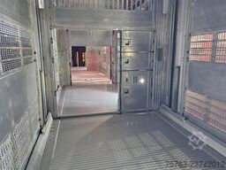 Volvo FH 13.500 XL 6x2 - Pezzaioli livestock 3 deck +...