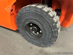 Toyota 8FBMT50 - TRIPLEX 6,5 m - NEUWERTIG !!!