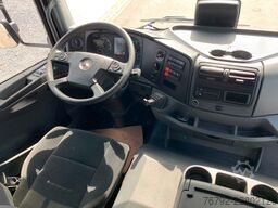 MERCEDES-BENZ 1330 L Atego4 Pritsche 7,2m/LBW/Edscha/AHK/Klima