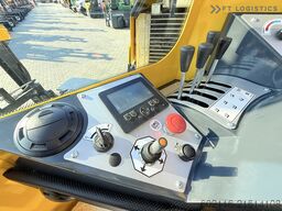 Combilift C5000 DIESEL TRIPLEX SCALE POSITIONER