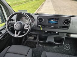 MERCEDES-BENZ SPRINTER 315 L2H2 RWD Automaat