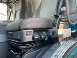 SCANIA P320 Kipper Funk-Kran PK11002*36Tkm*Euro6*AHK*