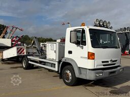 Nissan Atleon 210 12t HAAKSYSTEEM
