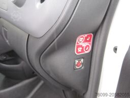 Peugeot Partner HDI Cateringausbau 3-Sitzer M+S