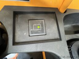 JUNGHEINRICH ESC 214 * Triplex FFL !!