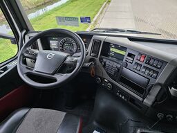 VOLVO FM 450 GLOBETROTTER ADR