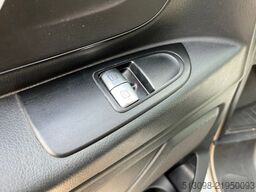MERCEDES-BENZ VITO 111 CDI KASTEN LANG TEMP. KLIMAA. AHK