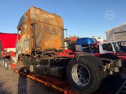 DAF XG + 480 FT Brandschaden