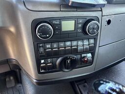MAN TGS 26.320 + 6x4 FRONT TRACTION + STEERING/LIFT...