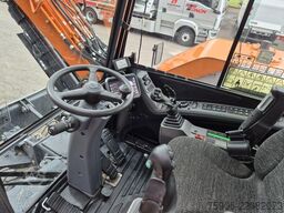 Develon DX100W-7