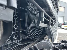 Mercedes-Benz Actros 1842 StreamSpace / 509 dkm / Stand Klima...