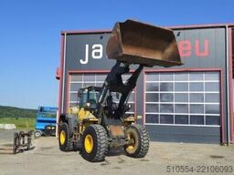 Komatsu WA320-6 Schaufel +Gabel +Schnellwechsler/ 7.800