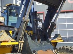 Komatsu WA320-6 Schaufel +Gabel +Schnellwechsler/ 7.800