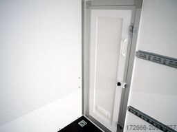 Blyss F1330HD | RAMPE | SEITENTÜR 305X146X180CM 1300KG KOFFERANHÄNGER