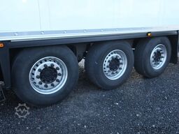 Schmitz Cargobull SKO 24 Doppelstock Thermo King SLXi 300