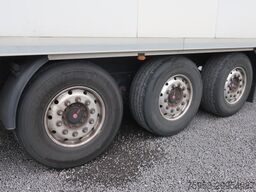 Kögel SN24 Doppelstock Carrier Vector