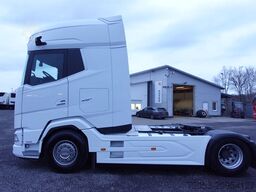 DAF XG+ 530 FT Intarder Leder LED Navi Standklima