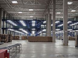 Lagerbühne 7000 m²