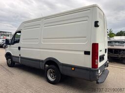 Iveco Daily **35C12-2300CC**