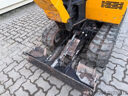 JCB 16C-1 /2022 BJ/ 847 H / verbr. Laufwerk/2xLöffel