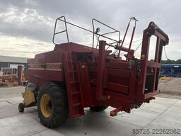 New Holland D2000