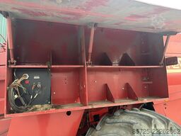 New Holland D2000