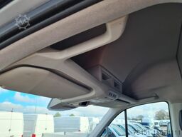 VW Crafter 35 Kasten TDI MR hoch NAVI KLIMA TEMPOMAT