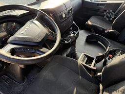 Iveco Stralis 260SY46 Kipper + Kran FASSI F195