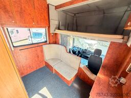 MERCEDES-BENZ ATEGO 1218  5  Pferde  Wohnung Dusche