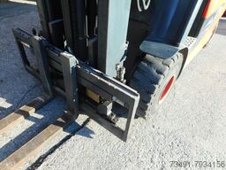 Linde E25H-01/600 mit Freihubmast