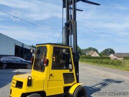 Hyster Forklift free lift / triple / side shift H60XM