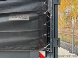 Container-Vertrieb-Chemnitz GmbH Abrollcontainer „u-box“ mit Klappnetz
