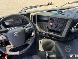 Volvo FM 420 Globetrotter, Euro 6, / 2 Tanks / NL Truck
