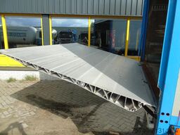 Mercedes-Benz Atego 1218 + euro 5 + lift