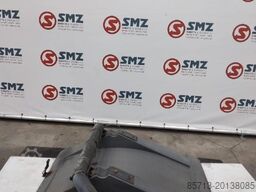 Iveco Occ spatbord links Iveco 41016379