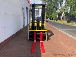 Hyster J 2.0 UT