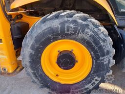 JCB 3CX-4T