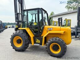JCB 940 / TRIPLEX 4500 / FREE-LIFT NEW TIRES