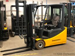 Jungheinrich EFG 216 - Service Neu - Batterie 80% - 5.914 Std.