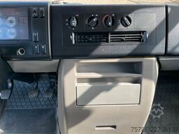 MERCEDES-BENZ Vario 613 D DokaKA/ L2H2/ 5 Sitze/ AHK/ Standhzg