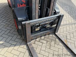 LINDE H30D-01 triplo530 / sideshift / 4e functie / 2010 / 12.900uur / DIESEL