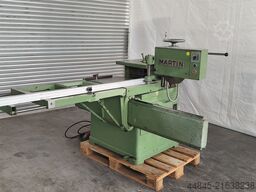 Martin T 28