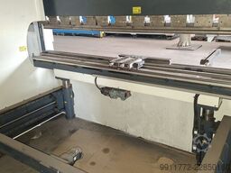 Knuth AHK H 30135 CNC mit 4-Achs-Steuerung