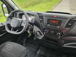 IVECO DAILY 35S18 Bakwagen Laadklep!