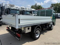 FUSO FUSO 4 C 15e KIPPER 3-Seiten*3-Sitzer*VORFÜHR