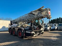 LIEBHERR Mobilkran LTC 1050-3.1 50t Kran hat nur 3300 h