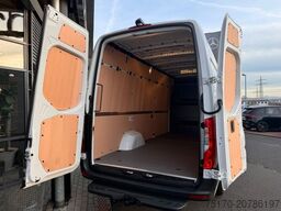 MERCEDES-BENZ Sprinter 319 CDI 4325 Klima Kamera AHK LED